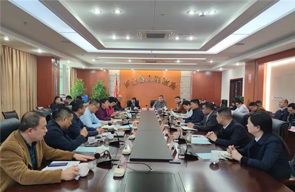1585884201846790.jpg 签约仪式1.jpg